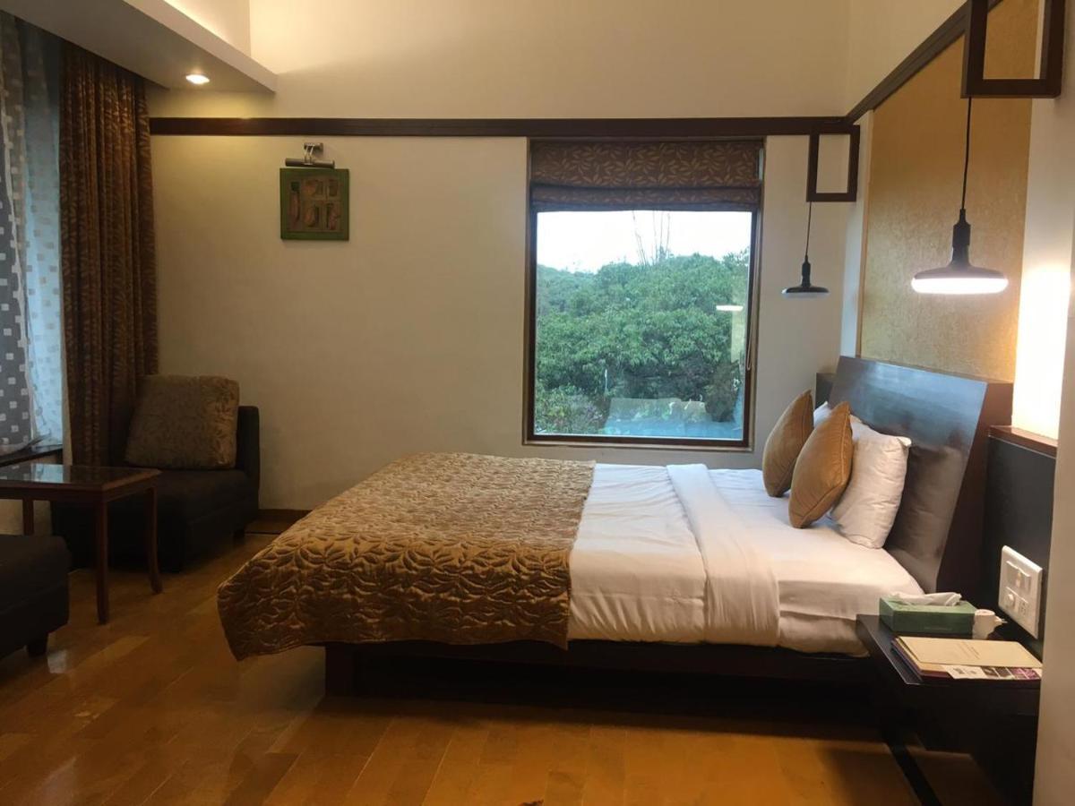 Brightland Resort & Spa Mahābaleshwar Esterno foto