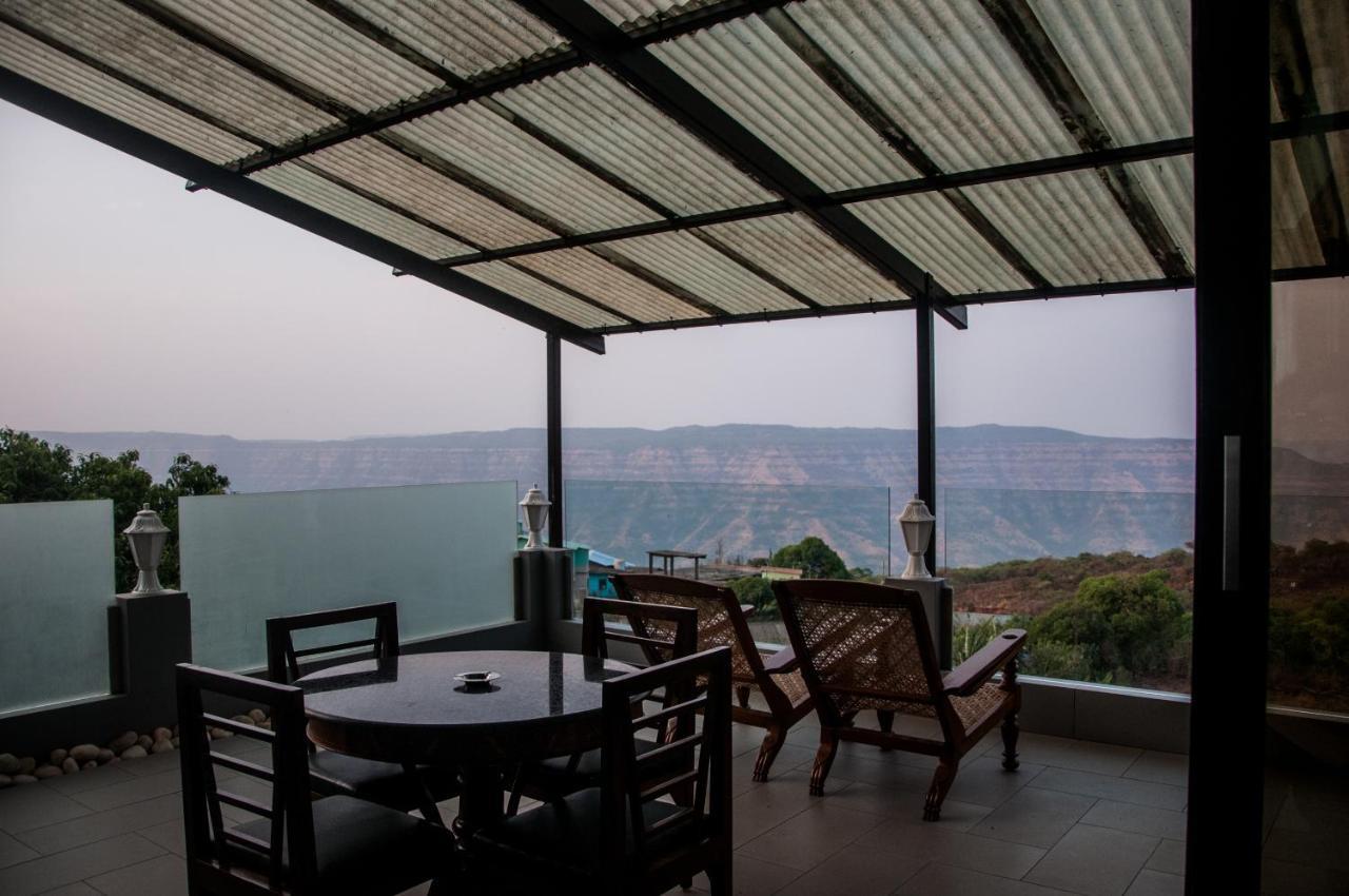 Brightland Resort & Spa Mahābaleshwar Esterno foto
